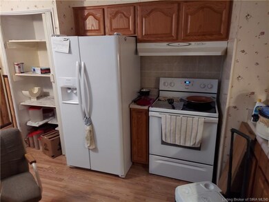 3002 Linda Dr, New Albany, IN 47150 - photo 7