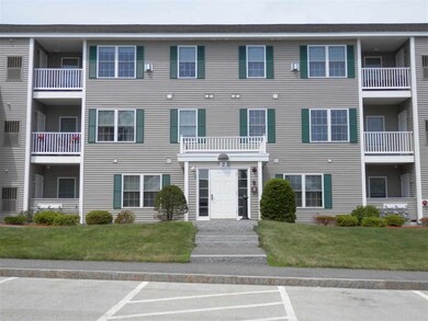 2 Crestview Cir unit 84, Londonderry, NH 03053 - photo 2