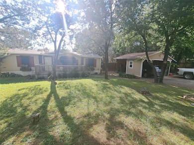 708 Jupiter Ave, Granbury, TX 76049 - photo 2