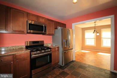 860 Quince Orchard Blvd unit 201, Gaithersburg, MD 20878 - photo 3