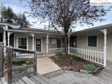 Charming Courtyard, Covered Front Entrances
