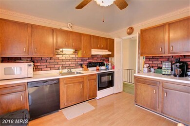 6130 Oak Hill Dr, Sykesville, MD 21784 - photo 7