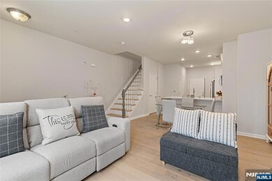 73 Wesmont Dr unit 1811, Wood Ridge, NJ 07075 - photo 2