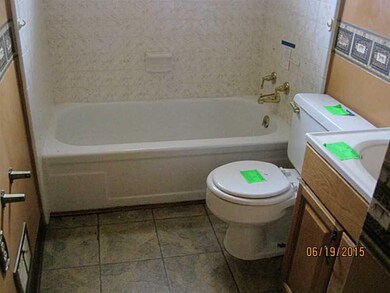 Full Bath.