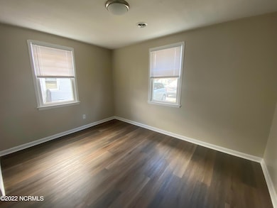 1112 Davis St, Jacksonville, NC 28540 - photo 5