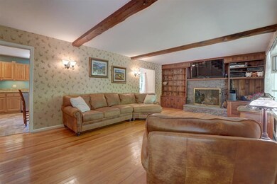 6 Walnut Ave, North Hampton, NH 03862 - photo 4