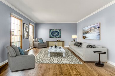 38 Christina Cir, Wheaton, IL 60189 - photo 5