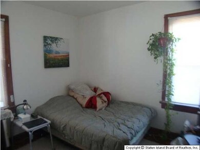 127 Jefferson St, Staten Island, NY 10304 - photo 7
