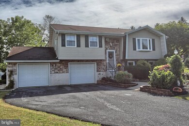 86 Hertzog Dr, Leola, PA 17540 - photo 4