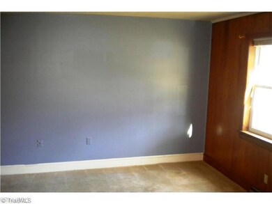 1st Bedroom.