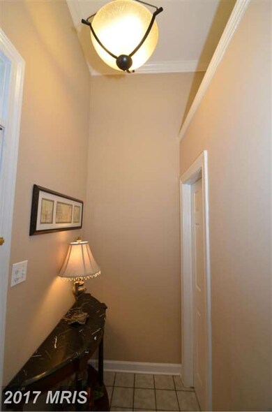 689 Budleigh Cir, Lutherville Timonium, MD 21093 - photo 3