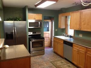 1122 Oakview Dr, Columbus Junction, IA 52738 - photo 6