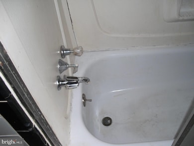 317 Timberline Dr, Mount Laurel, NJ 08054 - photo 6