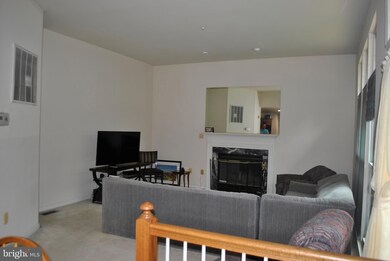 6305 Wood Pointe Dr unit LOWER LEVEL, Glenn Dale, MD 20769 - photo 5