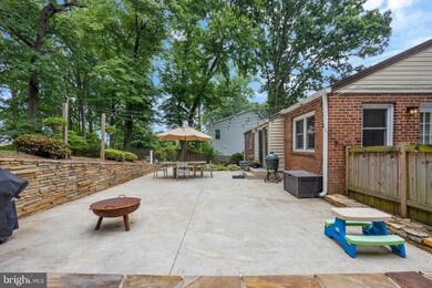 7206 Gordons Rd, Falls Church, VA 22043 - photo 5