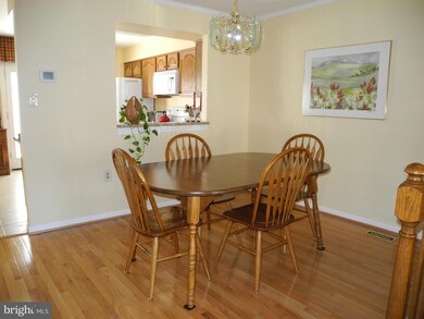 6313 Trevilian Place, Centreville, VA 20121 - photo 7