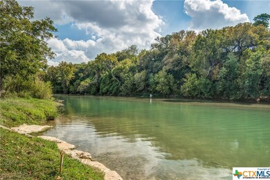 730 Fair Ln, New Braunfels, TX 78130 - photo 3