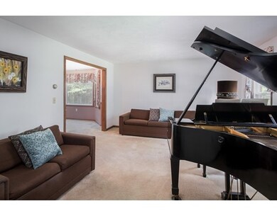 131 Winthrop St, Medway, MA 02053 - photo 4