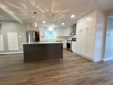 Kitchen/great room