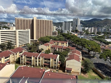 Holiday Manor unit 1316, Honolulu, HI 96814 - photo 6