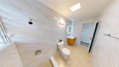 main bathroom with winndow