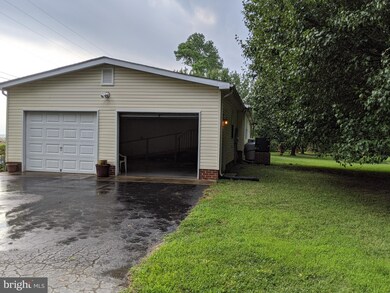 16602 Piney Point Rd, Piney Point, MD 20674 - photo 7