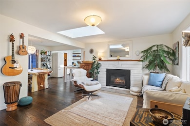 1018 Walnut St, Edmonds, WA 98020 - photo 3