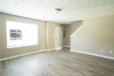 5538 Pineridge Ct, Forest Park, GA 30297 - photo 3