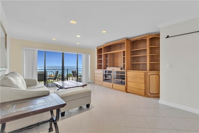 Racquet Club West Building unit 502A, Vero Beach, FL 32963 - photo 3