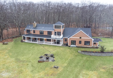 106 Goodwin Rd, Kittery Point, ME 03905 - photo 2