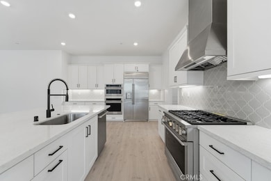 356 N Meyer Lane ~ Ready Now!