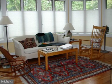 128 Fitzrandolph Rd, Princeton, NJ 08540 - photo 4