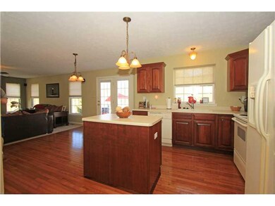 107 Majestic Dr, Canonsburg, PA 15317 - photo 7