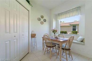 Eat-In Kitchen/Large Pantry