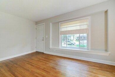 581 E Beechwold Blvd, Columbus, OH 43214 - photo 3