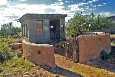 ext small cabin