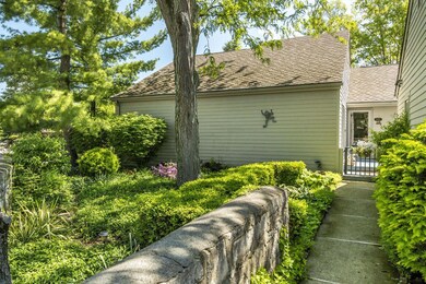 5685 Strathmore Lane 03 - Copy
