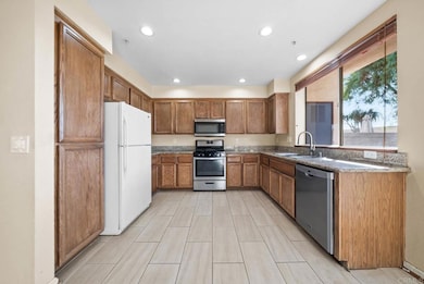 11362 Rancho San Diego unit H, El Cajon, CA 92019 - photo 5