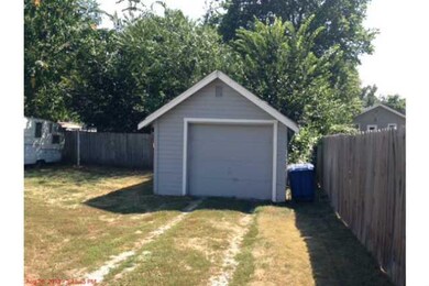 2721 Des Moines St, Des Moines, IA 50317 - photo 4