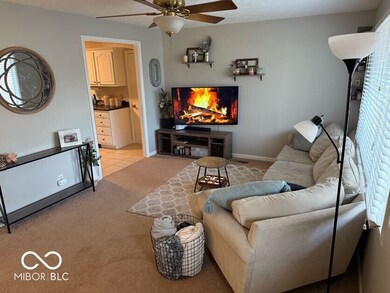 724 Center St, Franklin, IN 46131 - photo 6