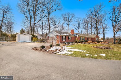 301 Anna Ln, Sykesville, MD 21784 - photo 3