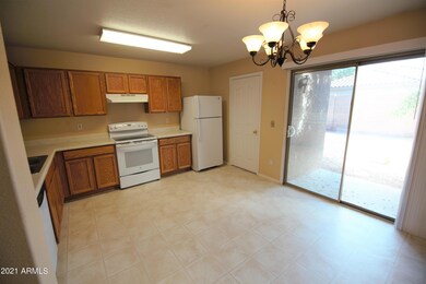 Kitchen 3