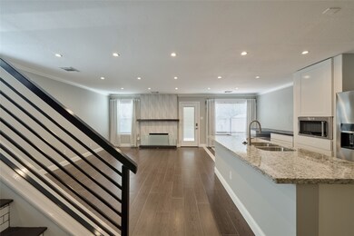 102 N Walden Elms Cir, Spring, TX 77382 - photo 7