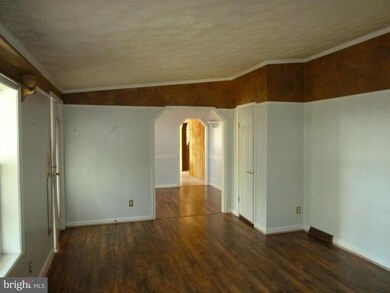 397 Thurman Dr, Hedgesville, WV 25427 - photo 3