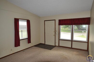 908 SW 31st Terrace, Topeka, KS 66611 - photo 2