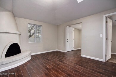 LR to foyer and bedroom 2