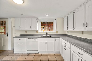 375 Franklin Rd, Salisbury, NH 03268 - photo 4