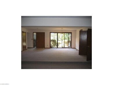 Dining Room/Entry Way