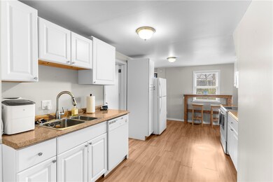 413 S Shenango St, Mercer, PA 16137 - photo 6