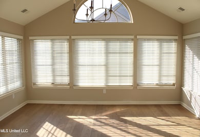 8647 Parkview Oaks Cir, Olive Branch, MS 38654 - photo 7